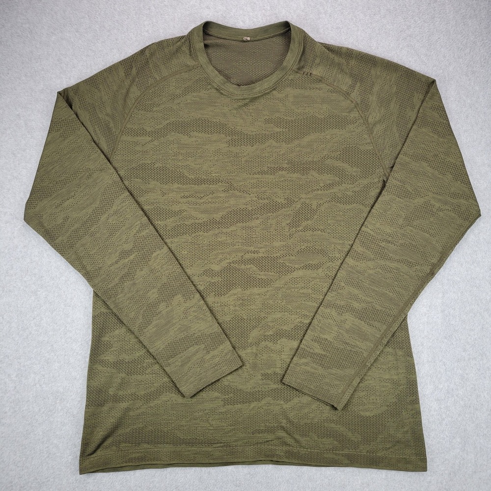 Lululemon Metal Vent Tech Long Sleeve Mens Large Green Camo Athletic Shirt